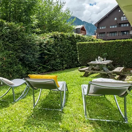 Sapi Happy Sunny Flat With A Garden Apartment *